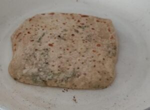 foodcazt ajwain paratha recipe