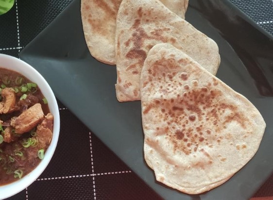 foodcazt plain paratha recipe