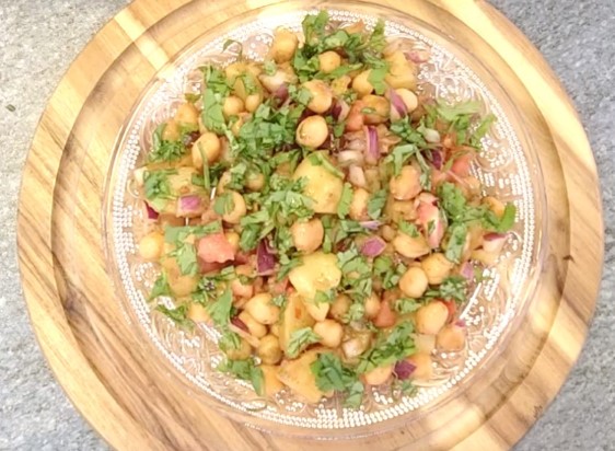 Aloo Chana Chaat Recipe